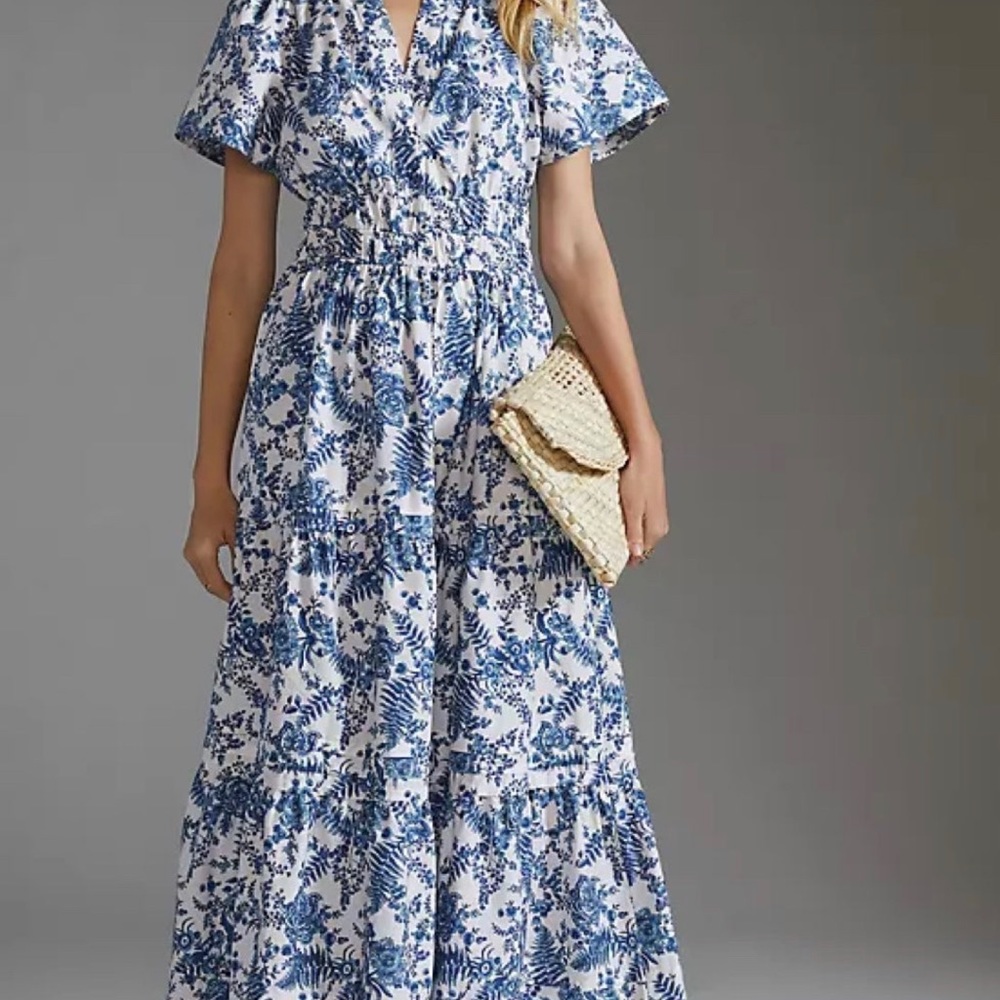 Rare Anthropologie Somerset Maxi dress in blue floral pattern. Cotton.